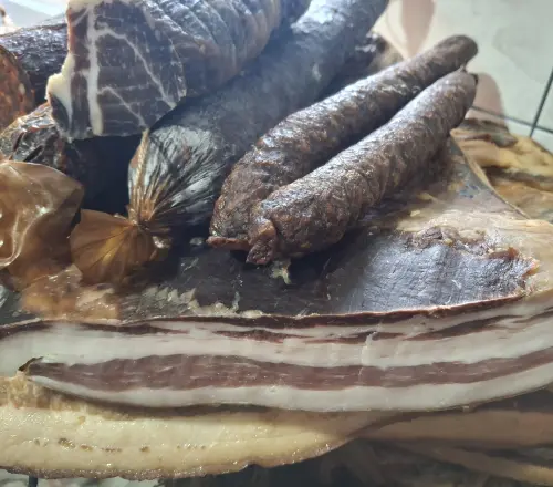 Cene i oglasi na pijacama