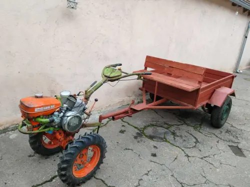 Cene i oglasi na pijacama