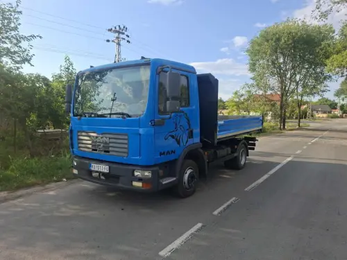 Cene i oglasi na pijacama